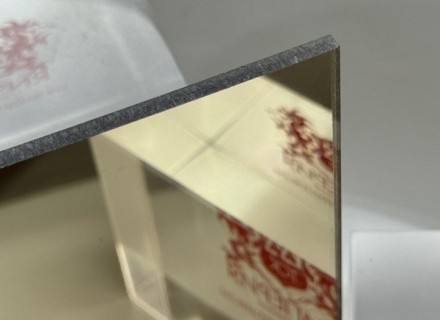 Абразивостойкий зеркальный монолитный поликарбонат IRROX-REFLECTION HARDPRO GP, золото 3*590*1200мм