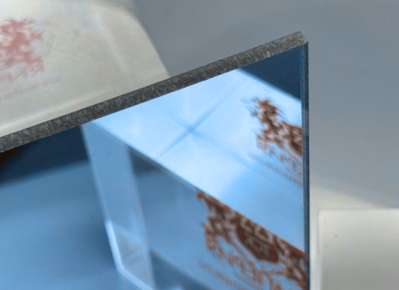 Зеркальный монолитный поликарбонат IRROX-REFLECTION GP, голубой, 2*1000*2000мм