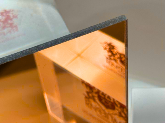 Зеркальный монолитный поликарбонат IRROX-REFLECTION GP, оранжевый, 3*1000*2000мм