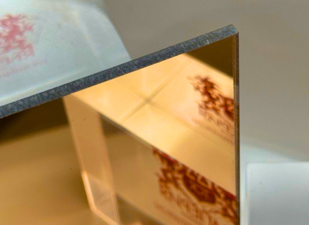 Зеркальный монолитный поликарбонат IRROX-REFLECTION GP, бронза, 3*1000*2000мм